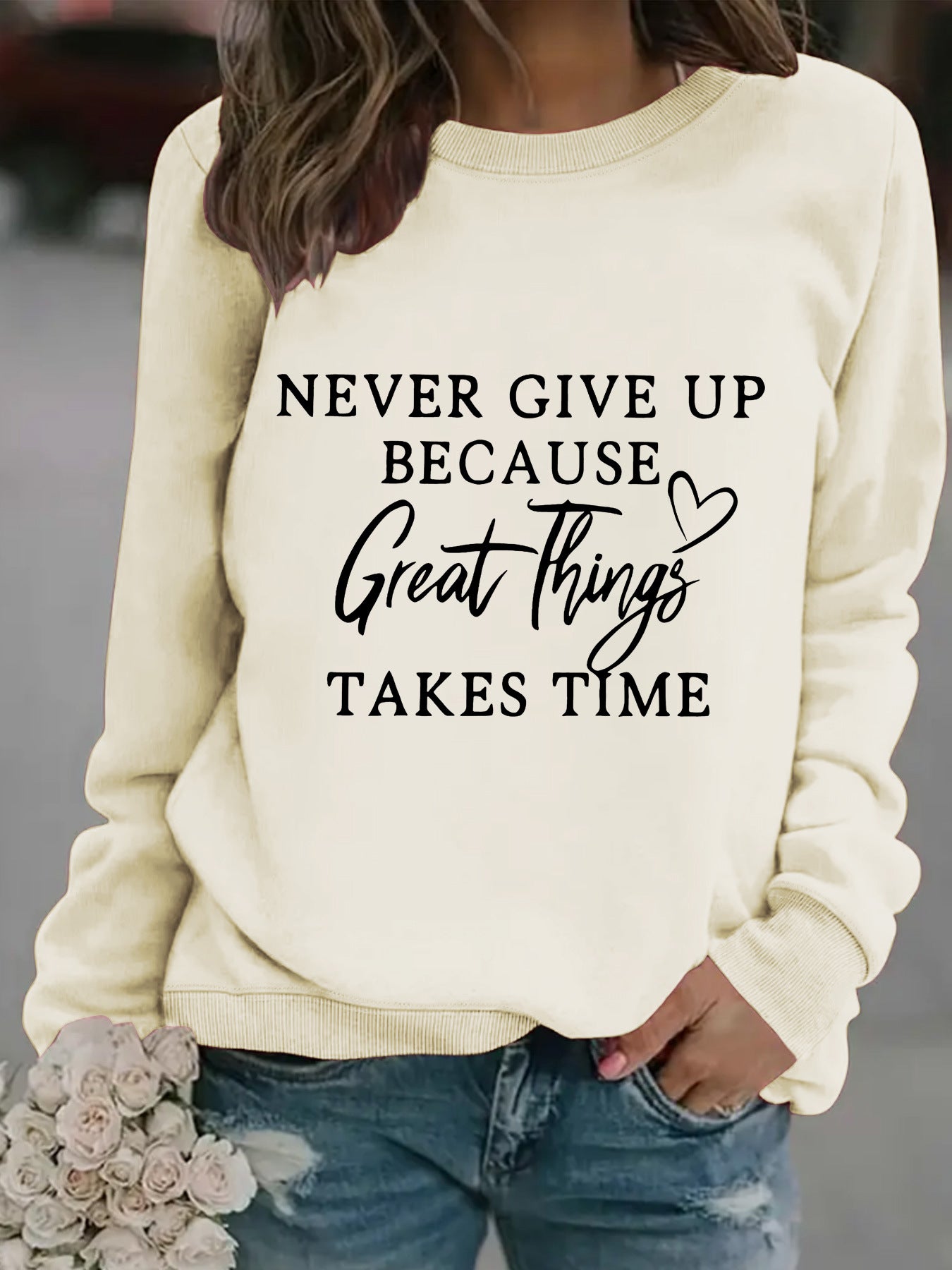 Long Sleeve Round Neck "NEVER GIVE" Print Crewneck Sweatshirt