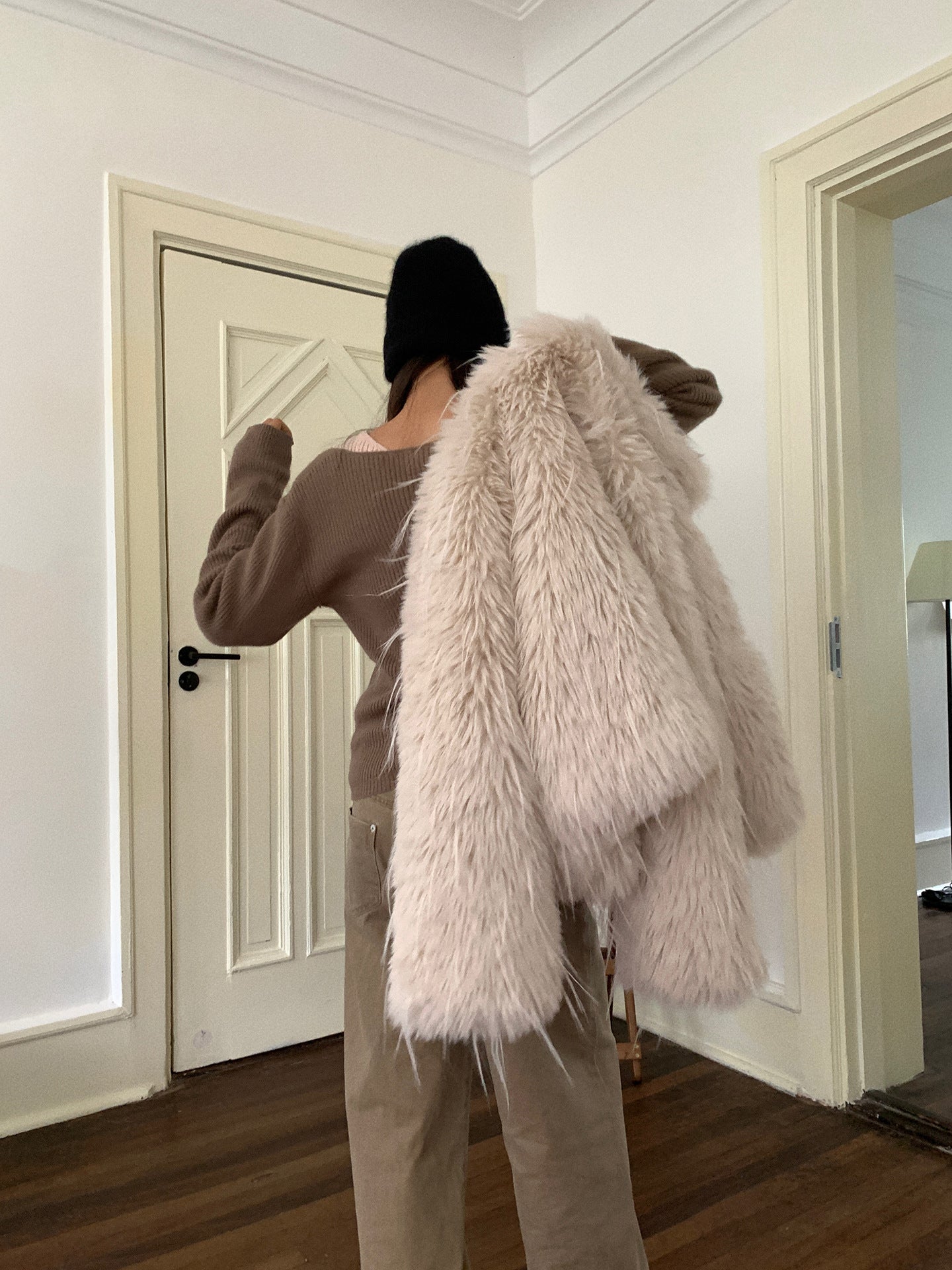 Streetwear Faux Mongolian Sheepskin Fur Coat