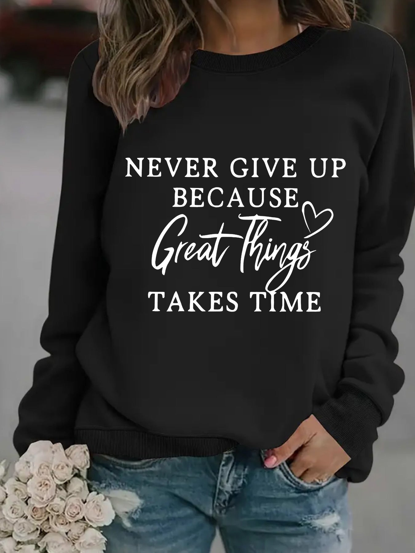 Long Sleeve Round Neck "NEVER GIVE" Print Crewneck Sweatshirt