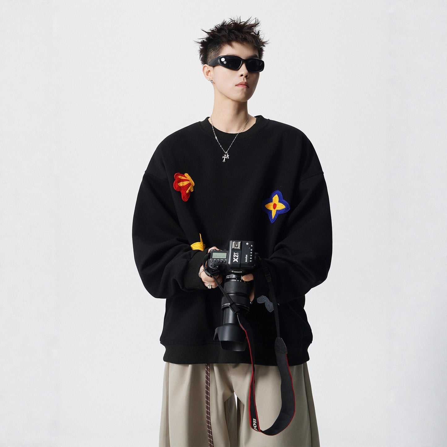 Heavyweight Floral Embroidery Crewneck Hoodie