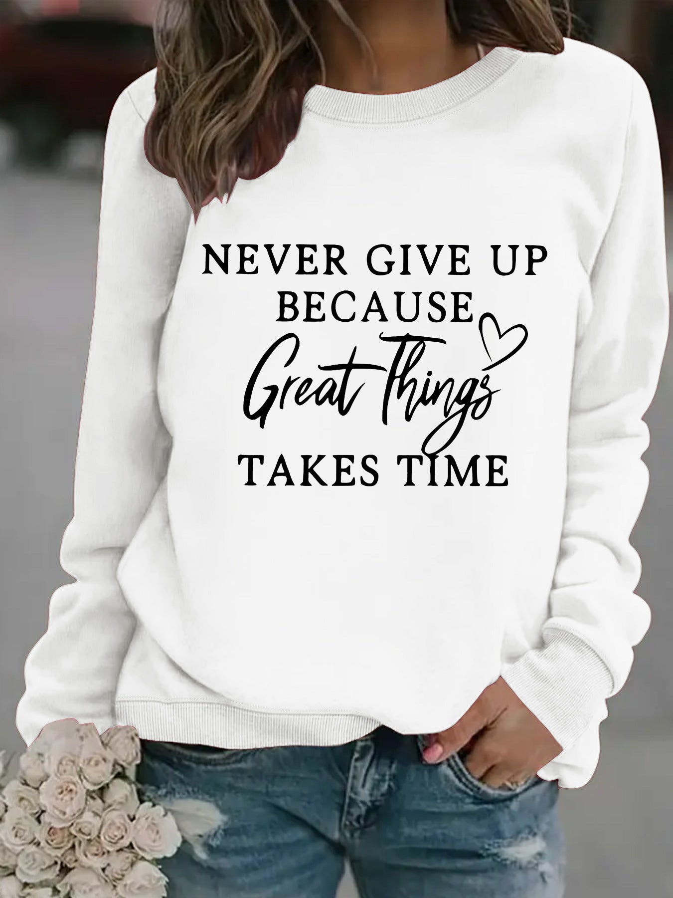 Long Sleeve Round Neck "NEVER GIVE" Print Crewneck Sweatshirt