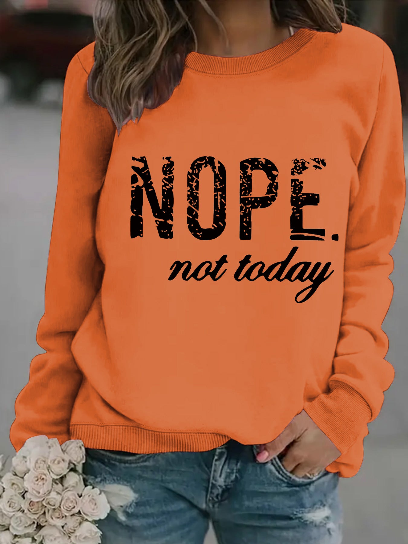 Round-neck NOPE slogan print sweatshirt