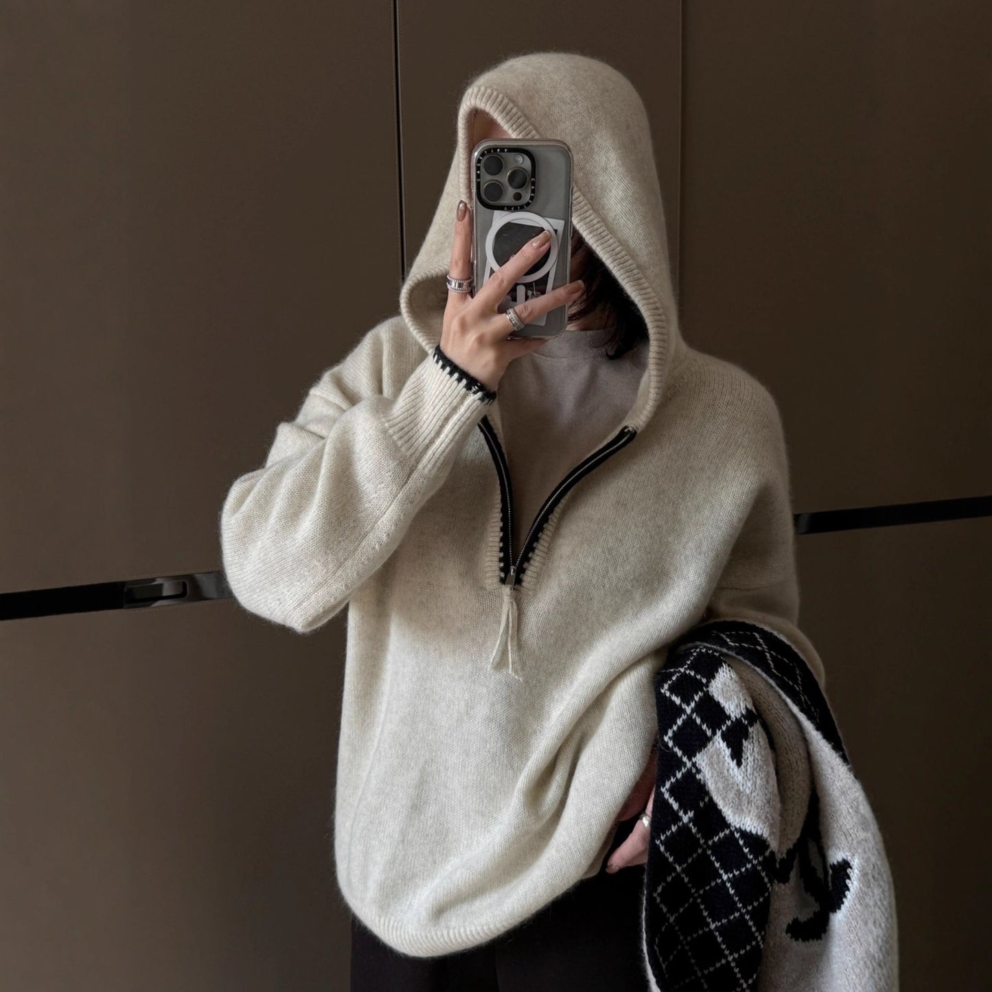 Relaxed Style Colour-blocked Ribbed Trim Half-zip Hoodie