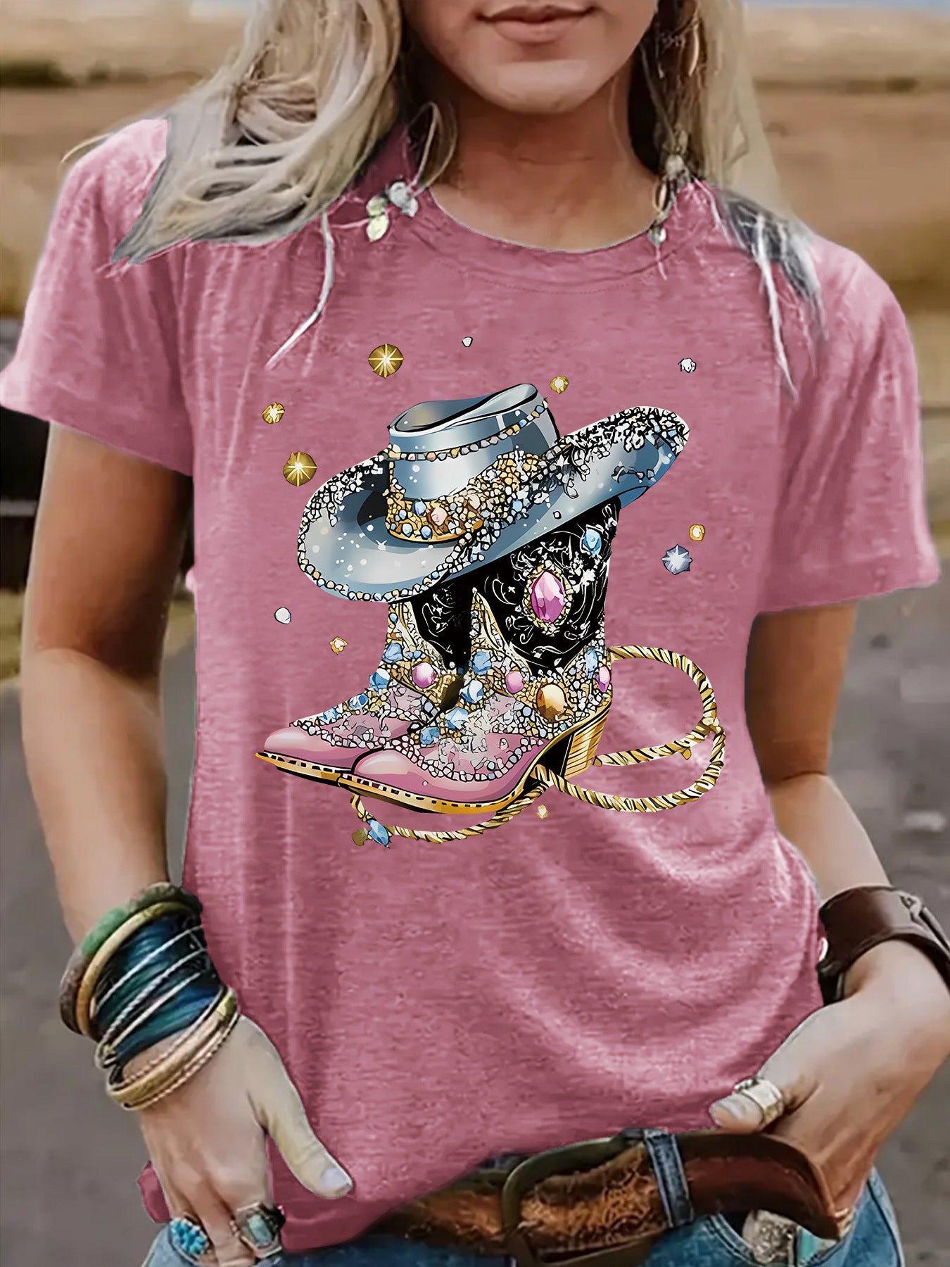 Round neck short sleeved women's T-shirt cowboy hat cowboy boots