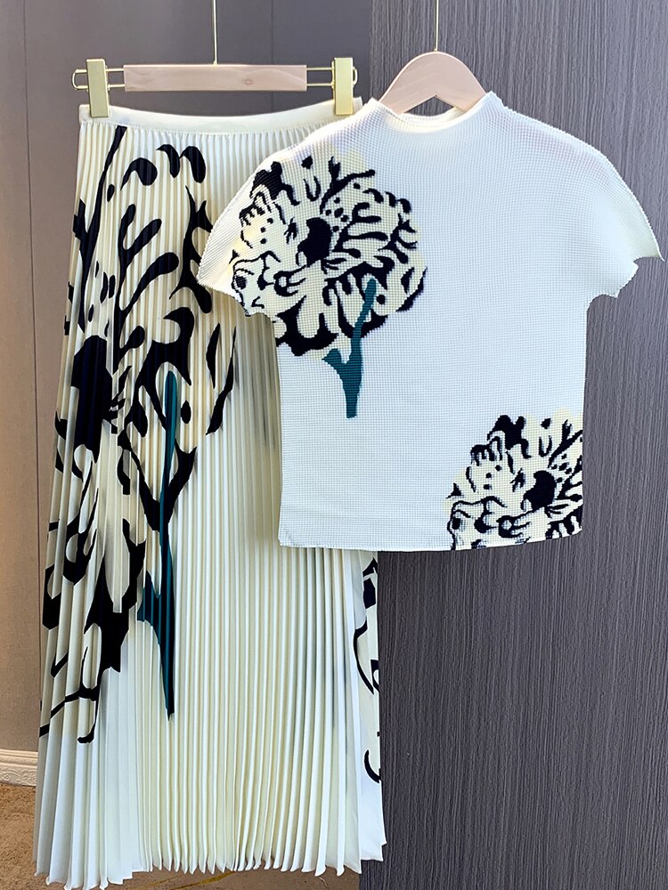 Cause Pleated T-shirt Round Neck