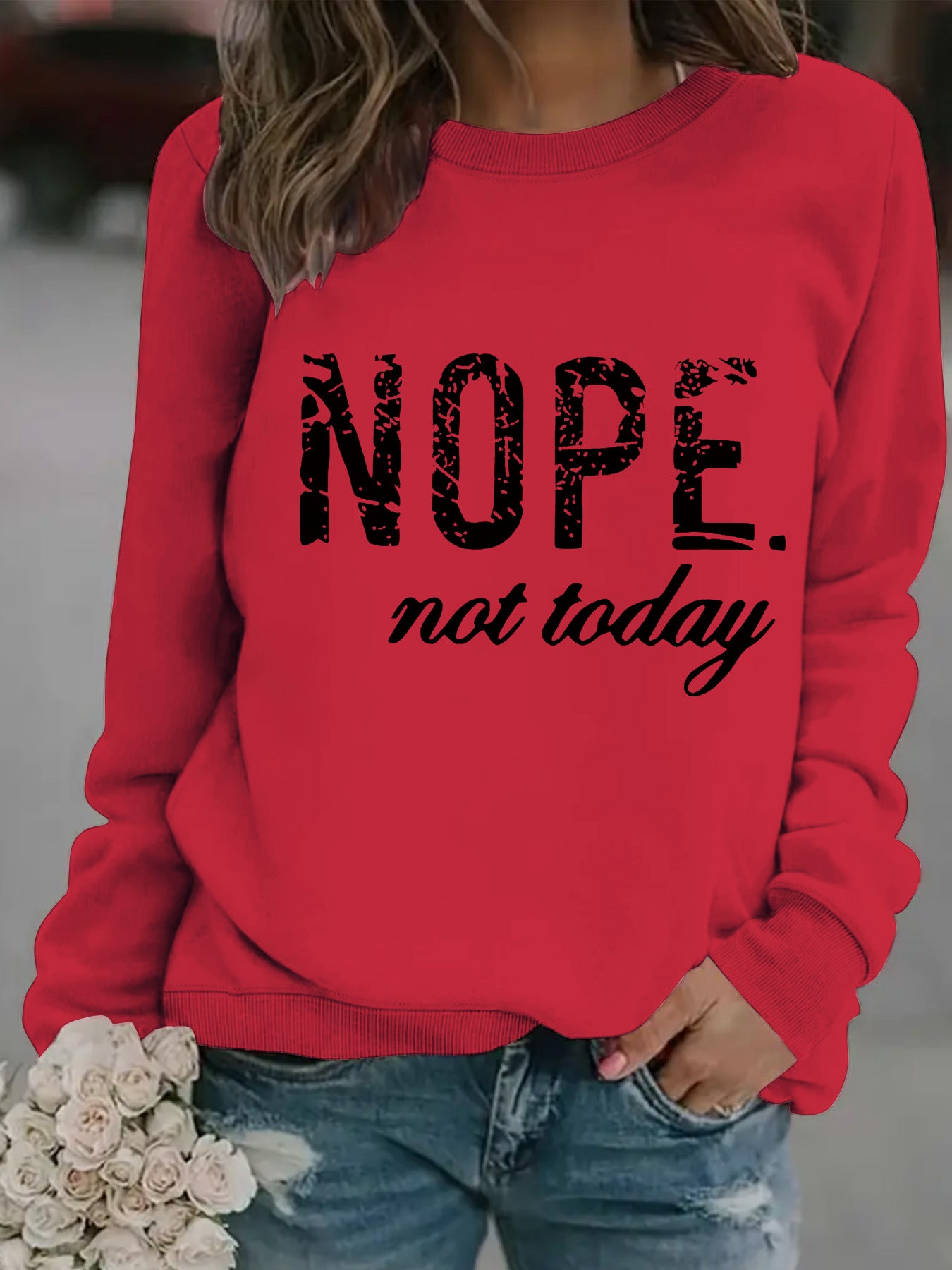 Round-neck NOPE slogan print sweatshirt