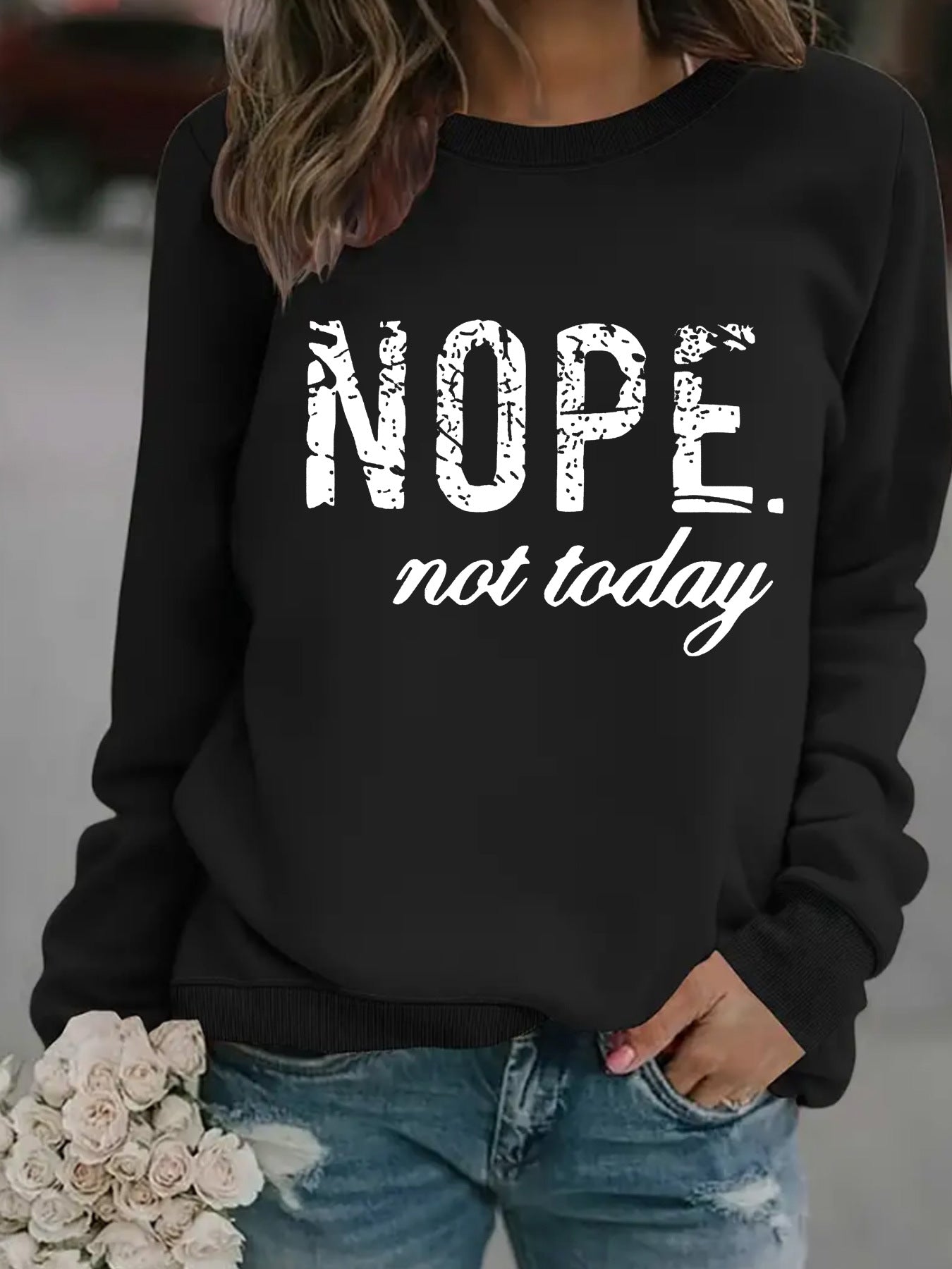 Round-neck NOPE slogan print sweatshirt