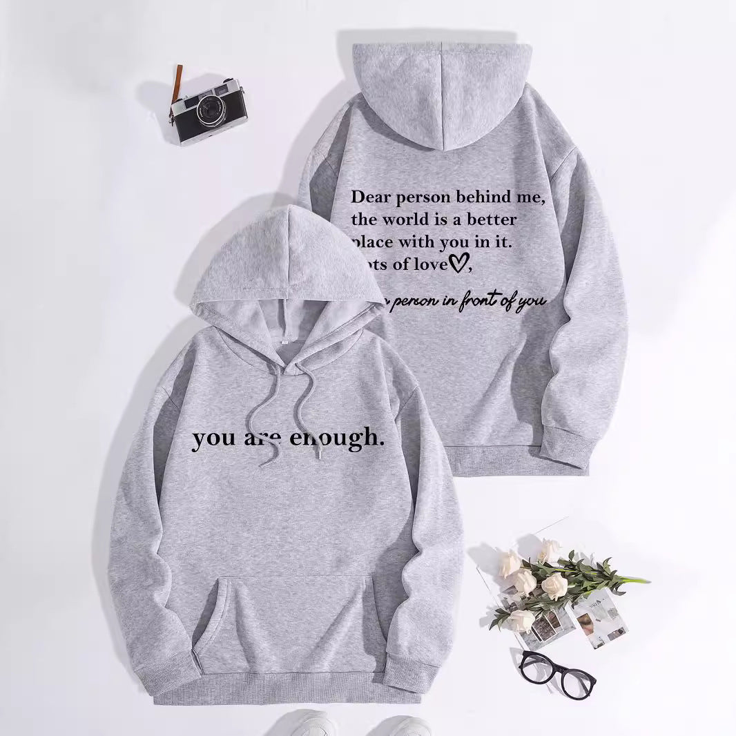 Hooded long sleeved sweatshirt loose fit