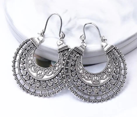 Boho Chic Alloy Hollow Earrings